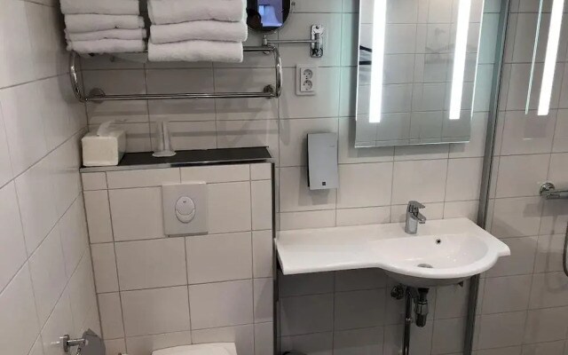 Best Western Airport Hotel Pilotti