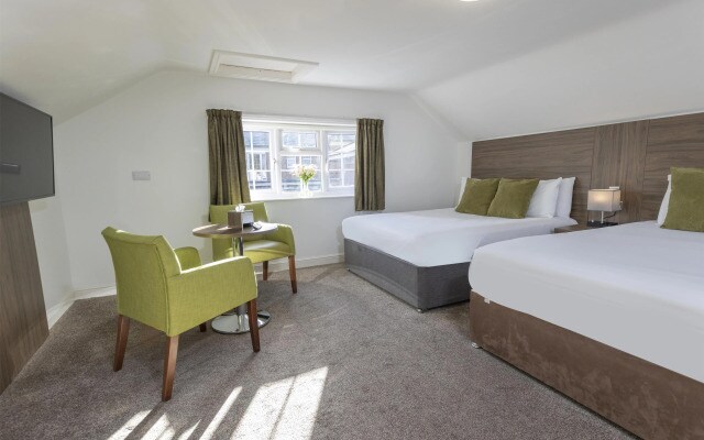 Best Western Plus Kenwick Park Hotel
