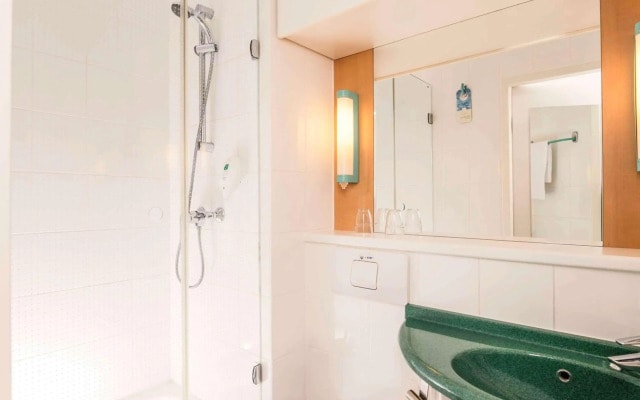 Отель Ibis Berlin City Nord