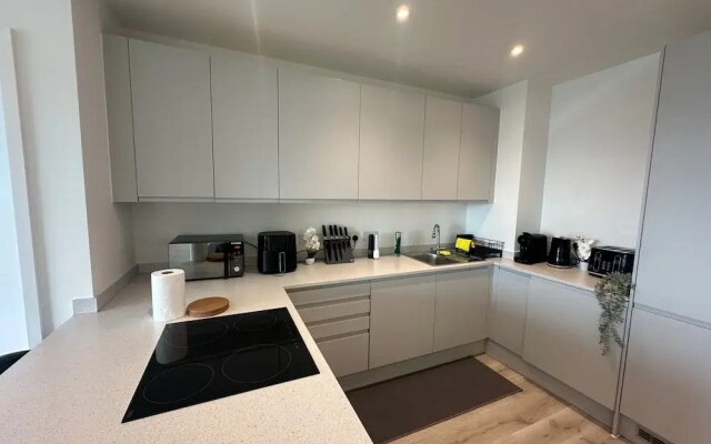 2 Bedroom Apartment - Sleeps 6