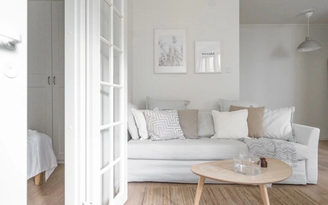Roost Hesperia