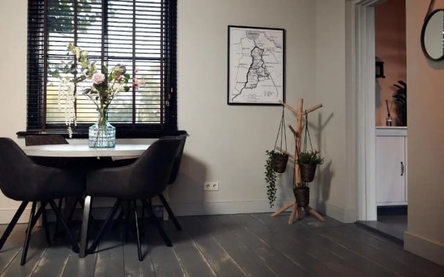 HUISJES AAN DE AMSTEL - Your home away from home