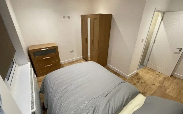 Beautiful 6 Bed House in Bexleyheath