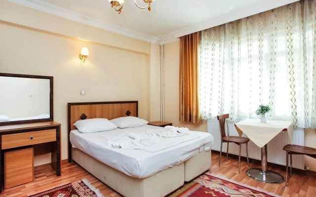 Serdivan Apartments