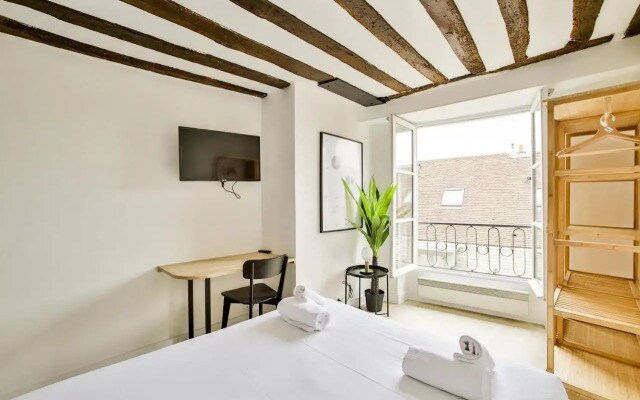 New&renovated cosy flat in The marais !!! 4-5 pers