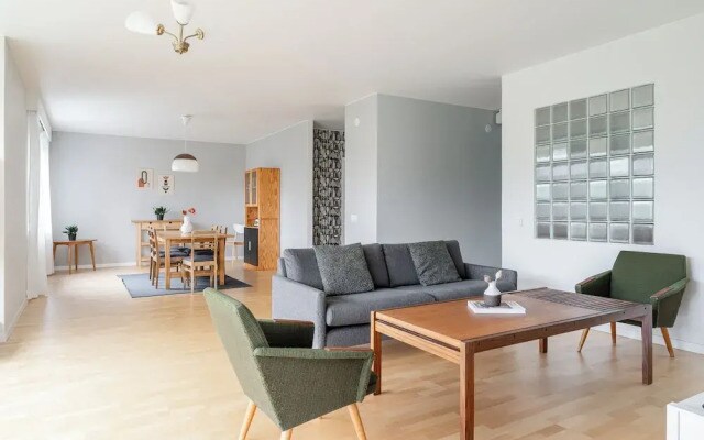 Spacious 3BR Apartment in Kaleva