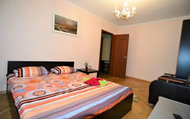 BestFlat24 (БэстФлэт24) на улице Цандера