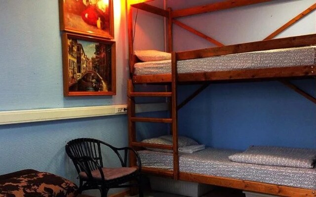 Hotel & Hostel Ekonom V Otradnom