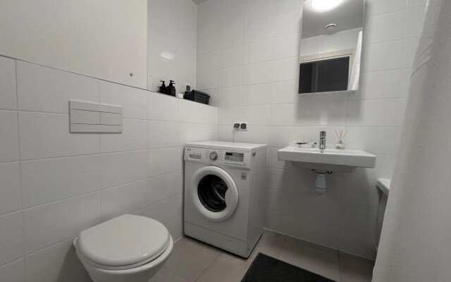 RentMe 24 (РентМи) на улице Александры Монаховой 87 корпус 6