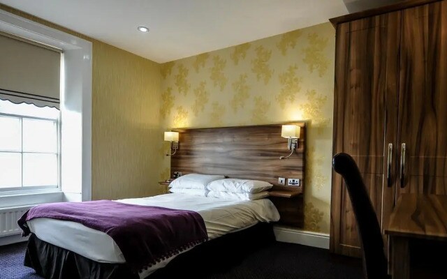 Kings Croft Hotel