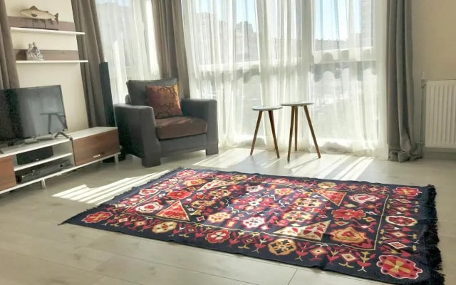 Entirely Apartment, Near Lake, Full kitchen,Wi Fi, AC