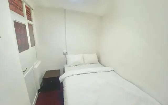 Hamam Hostel 1469