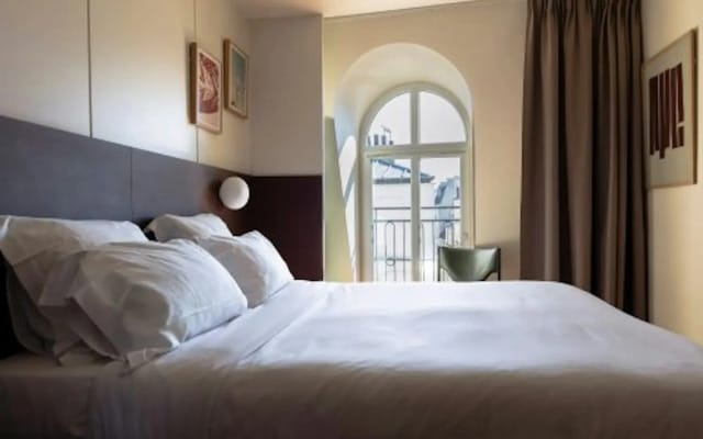 Cabane Hotel