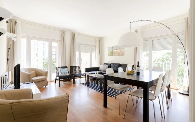 AB Olympic Village Beach Apartment