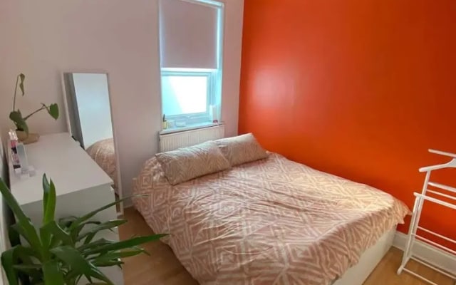 Vibrant & Funky 1BD Flat - 12 Mins to Stratford!
