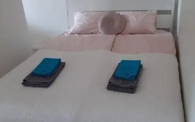 New&Easy apartment in the center