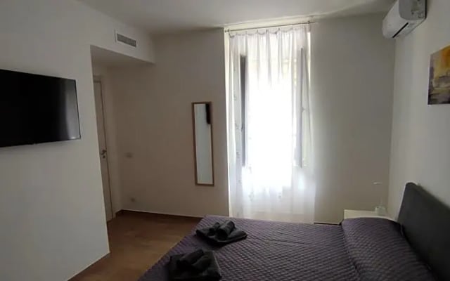 G21 Guest House