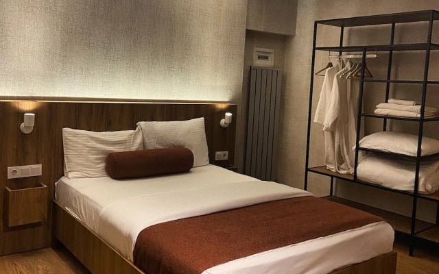 Casa Rosso Suite Hotel