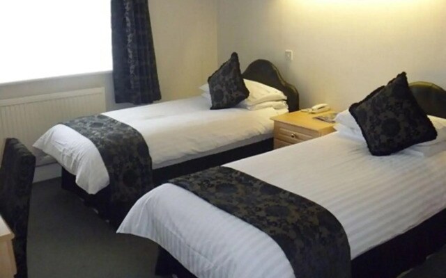 Deanwater Hotel