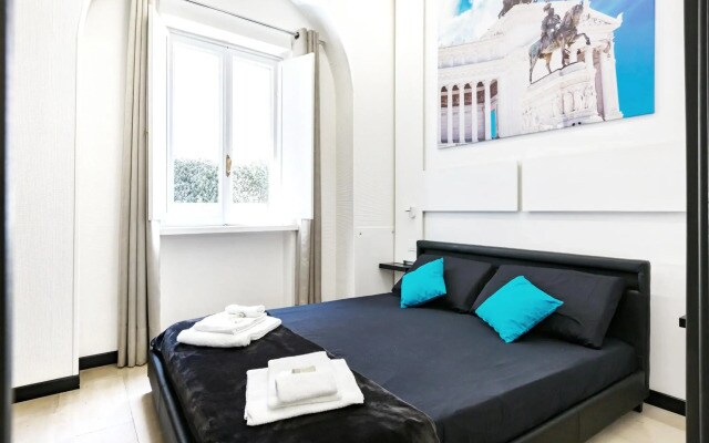 LUX- Spanish Steps 60A Luxury Suite Apartment