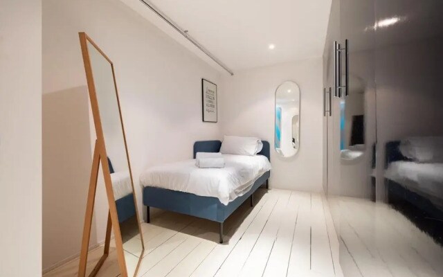 Spacious Bright Loft Apartment - Shoreditch