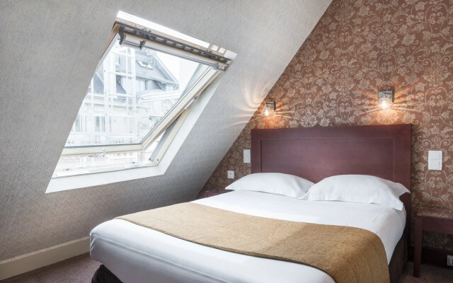 Hotel Volney Opera