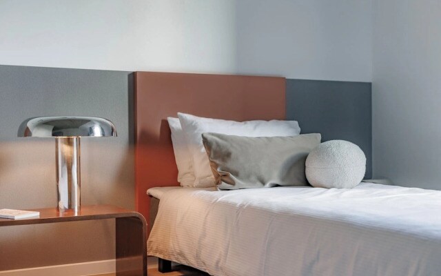 Solo Society Hybrid Hotel Vilnius
