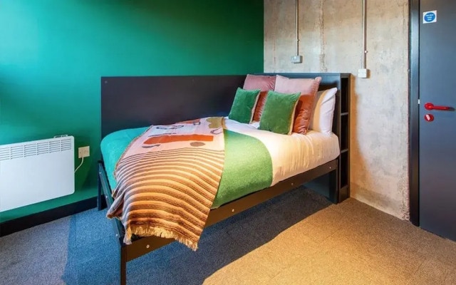 En Suite Rooms & Studios SHEFFIELD