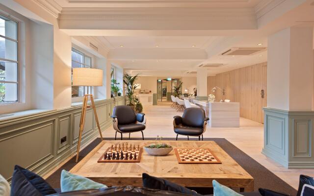 The Level at the Melia White House