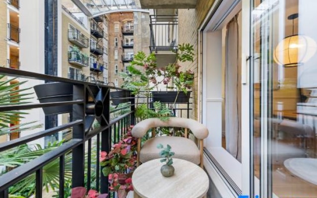 Tranquil 2 bedroom Apartment Close to St. Paul's Cathedral