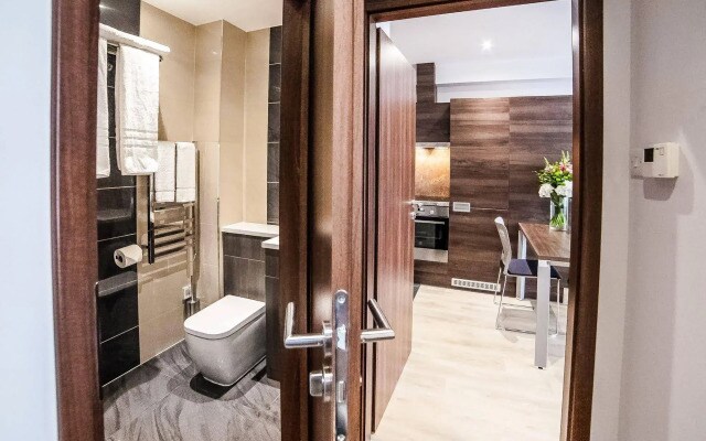 Hampton Suites Serviced Apartments