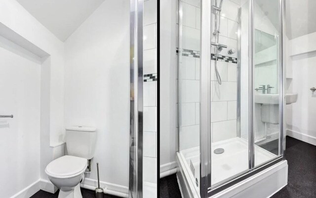 Townhouse Plus @ 166 Edleston Road Crewe