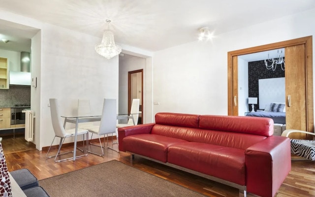 Uma Suites Luxury Downtown