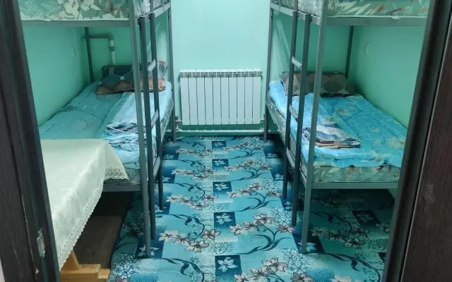 На Коминтерна