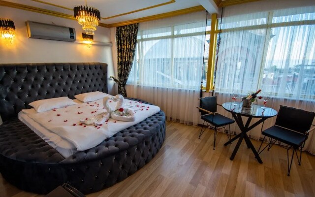 Kaya Deluxe Hotel - Special Design Spa & Terrace Resturant
