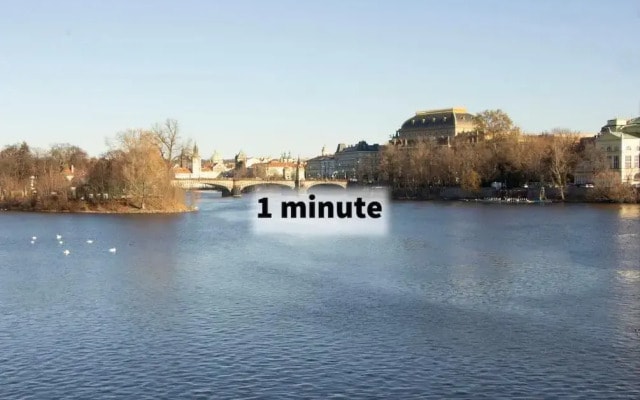 Balcony King Suite 10 min from Charles Bridge