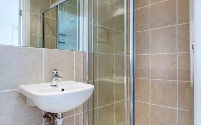 Veeve - Timeless Style in South-West London