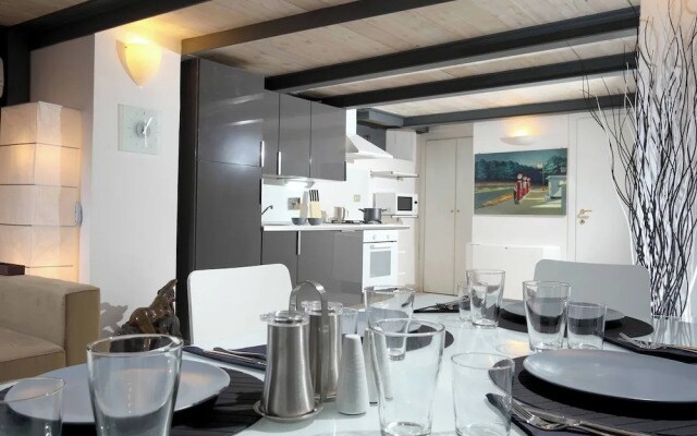 Manray Charming and Modern Ground Floor Loft