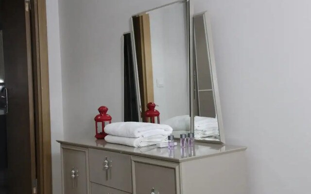 Solo Suites Hotel