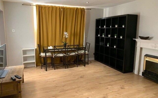 Luks Apartments