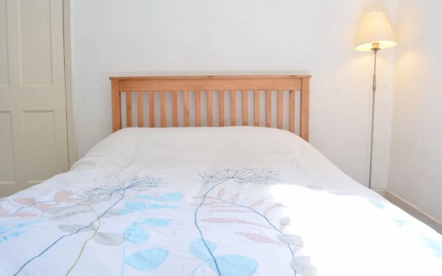 Stunning 2 Bedroom Flat In Balham With Private Garden