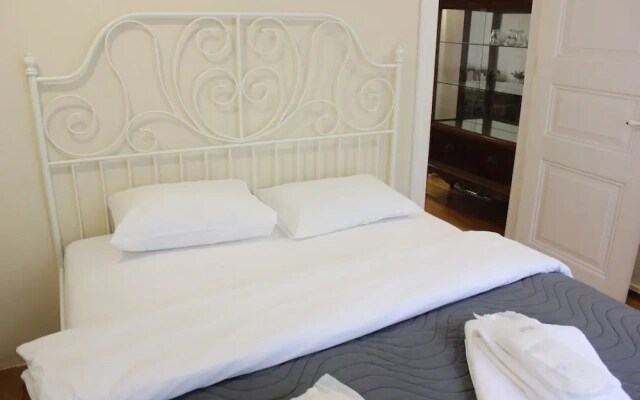 Büyükada Apart Hotel - Yeni Apart