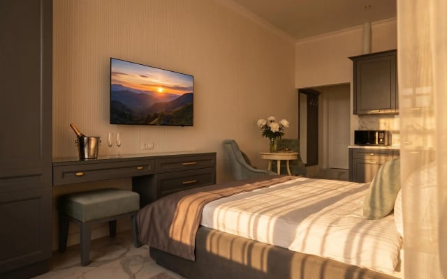 Wolf Apartments (Вольф Апартментс) на улице Мира