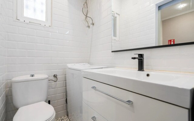 Rodas Apartment