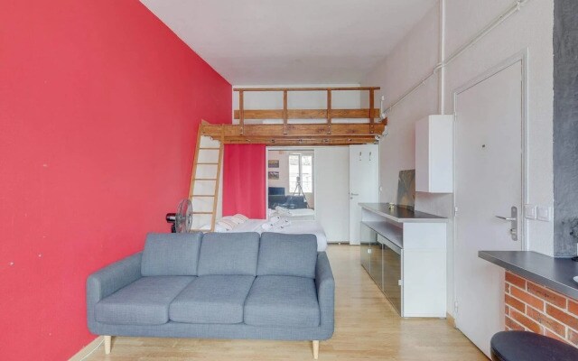 Apartment Near Père Lachaise for 3 People