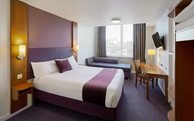 Premier Inn London Hammersmith - Ravenscourt Park