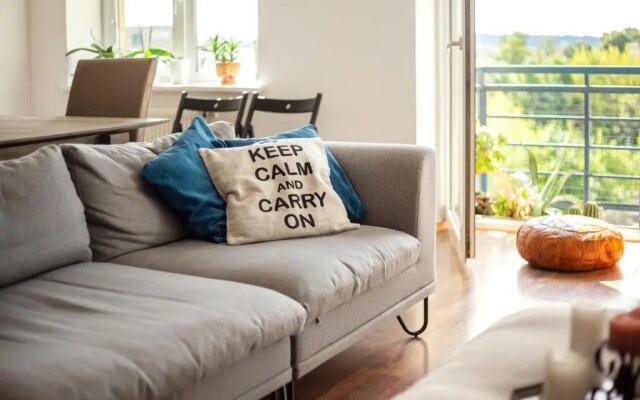 #stayhere - Spacious & Bright 1BDR Apartment Shopping District