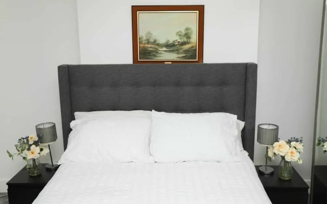 Impeccable 3-bed House in Plumstead, London