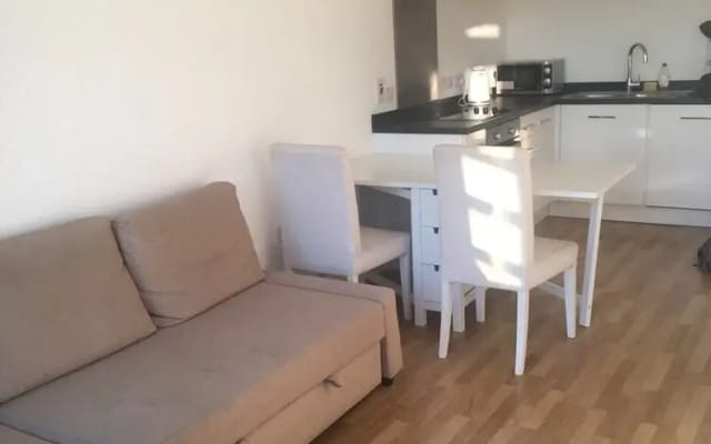 Bright And Modern 1 Bedroom Flat In Shepherds Bush