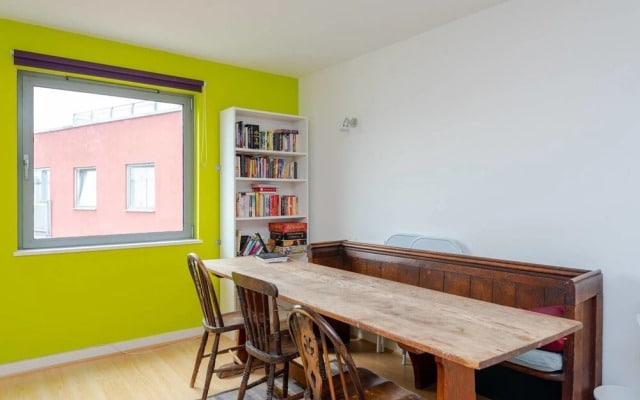 Great Sized Quirky 1 Bedroom Apartment